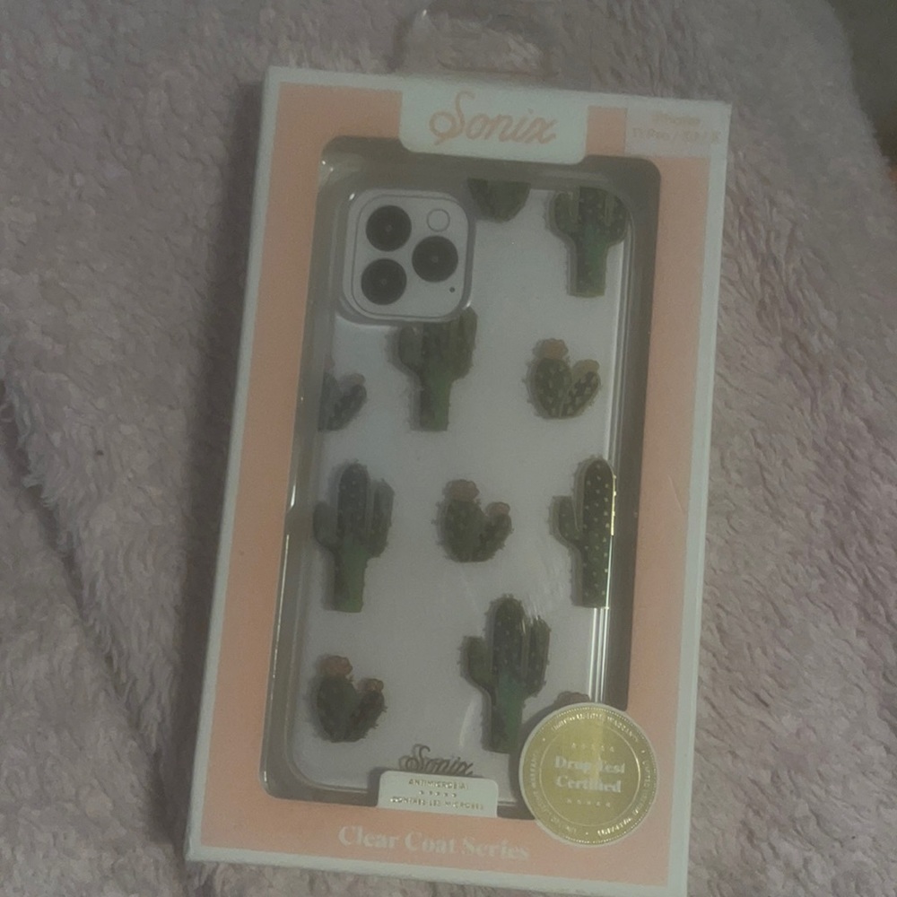 iPhone 11pro/XS/X phone case NIB